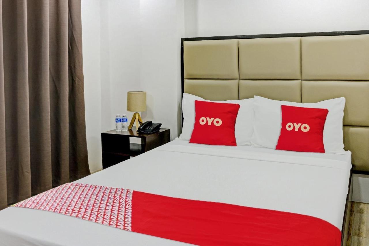 Oyo 869 Jnv Dream Hotel Subic Luaran gambar